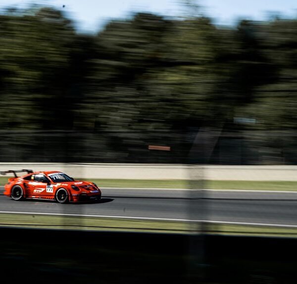 dynamic infinity orbit circuit