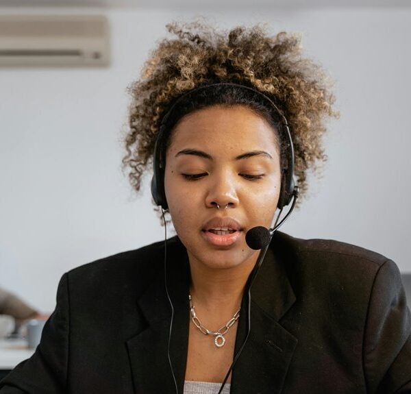 trusted tech hotline service